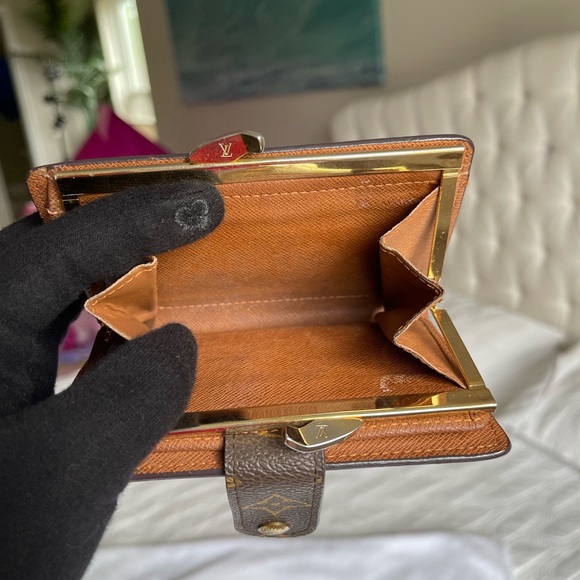 Authentic Louis Vuitton Brown Agenda Pm Monogram Lv Vintage Wallet - Picture 16 of 17